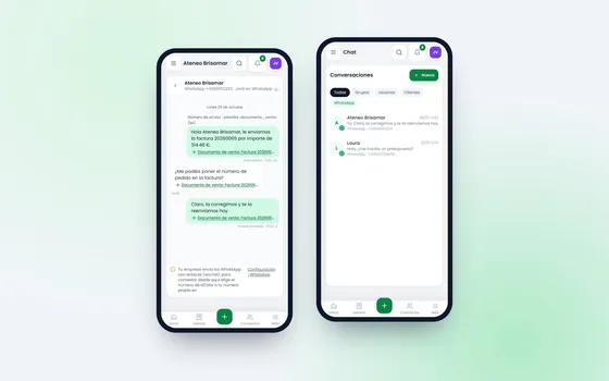 El chat en el móvil: la conversación de WhatsApp con un cliente y la lista de conversaciones