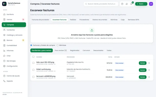 Bandeja de facturas de gastos leídas con IA durante la prueba gratuita